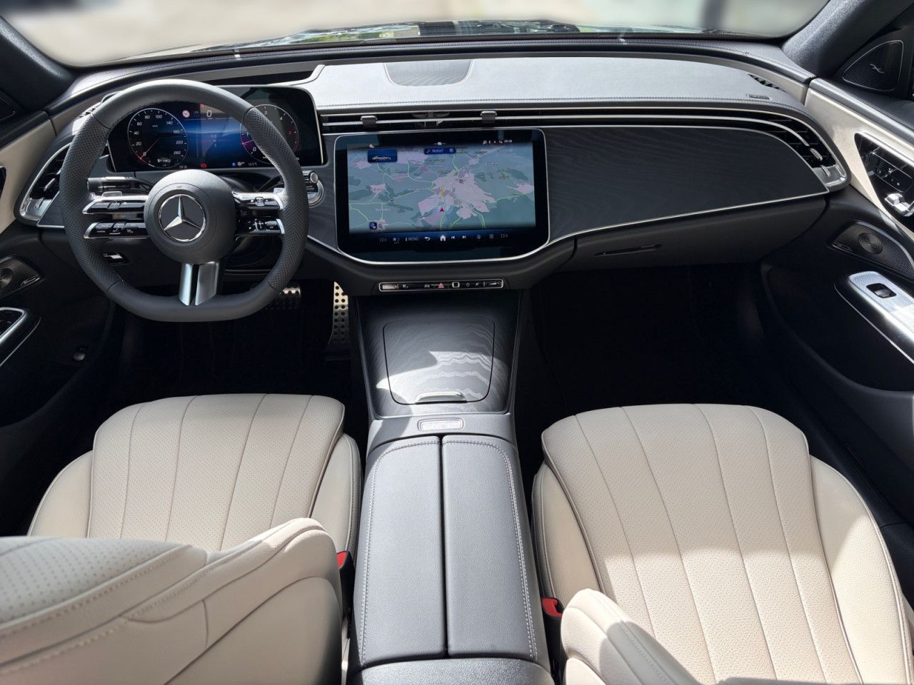 Mercedes-Benz E-Klasse – Bild 10