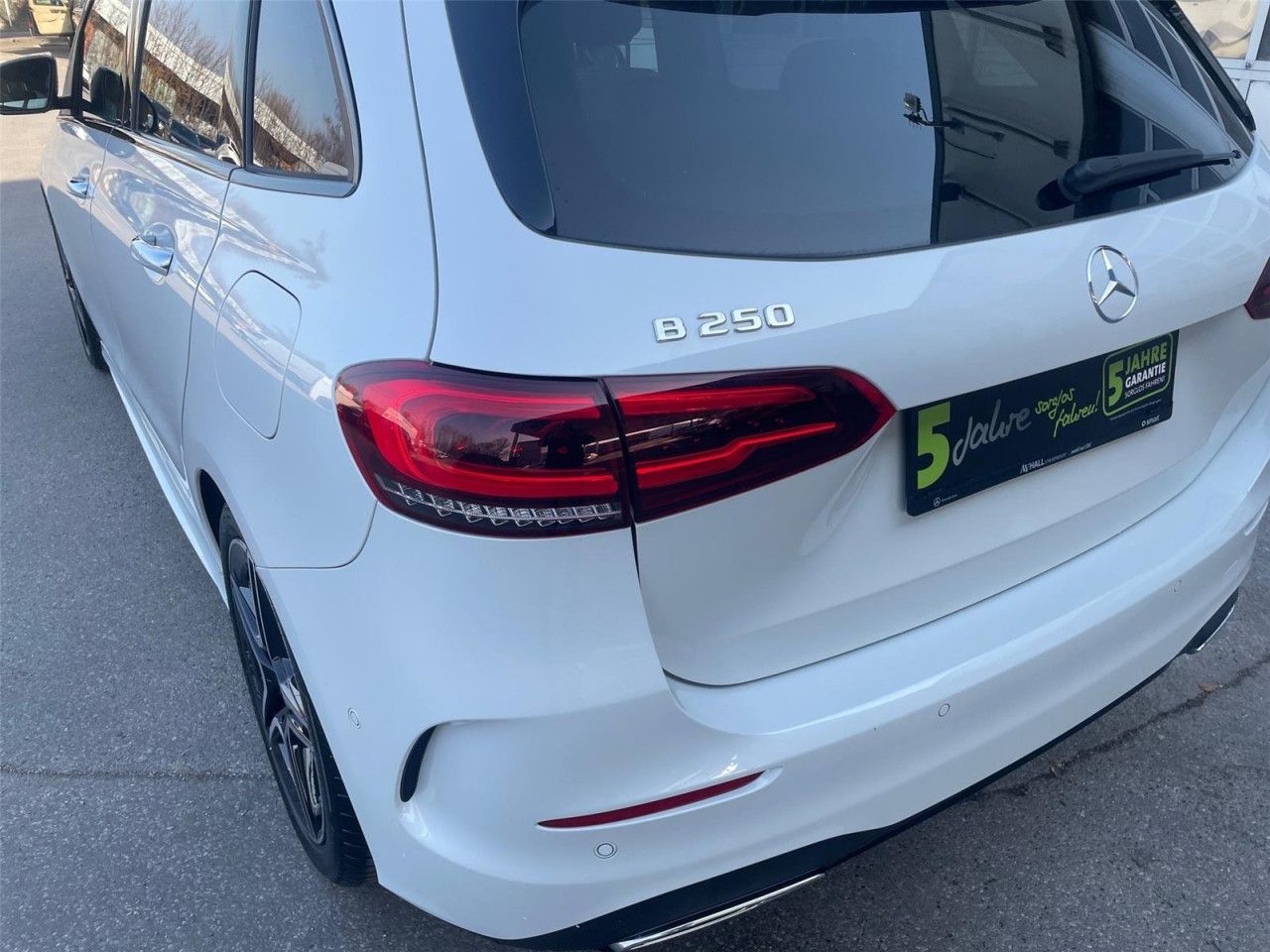 Fahrzeugbild 25 / 28