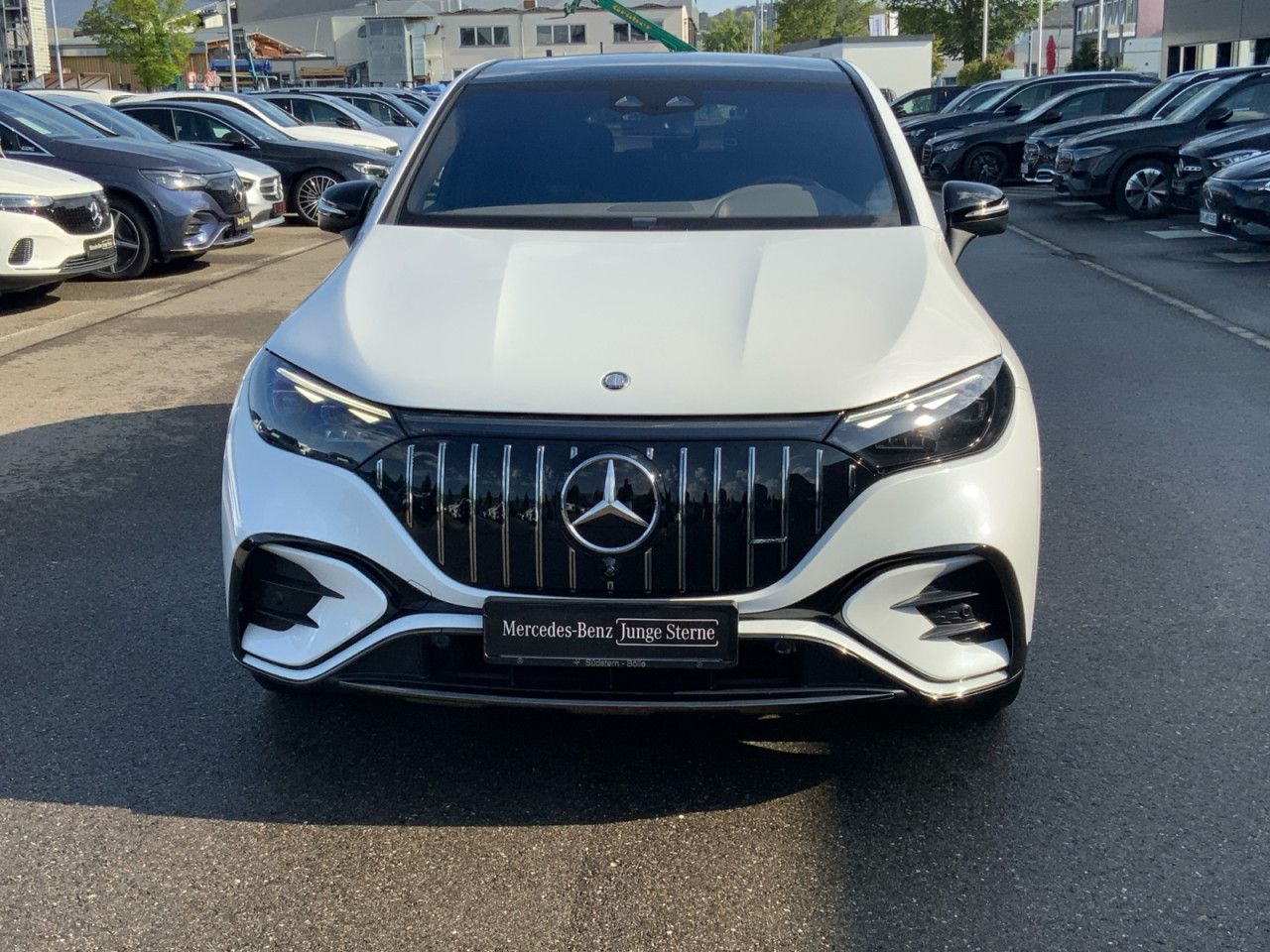 Mercedes-Benz EQE SUV – Bild 19
