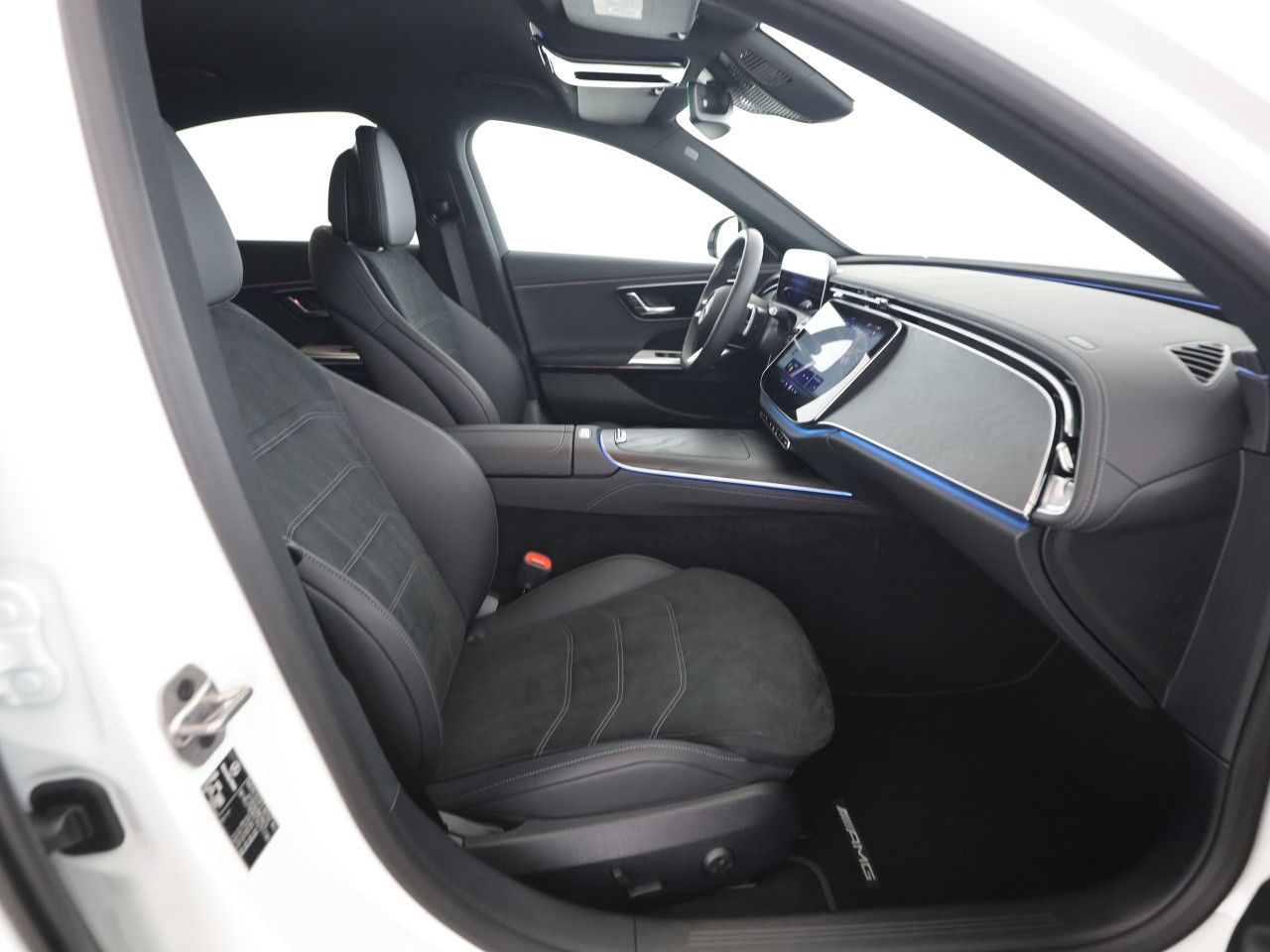 Mercedes-Benz E-Klasse – Bild 9