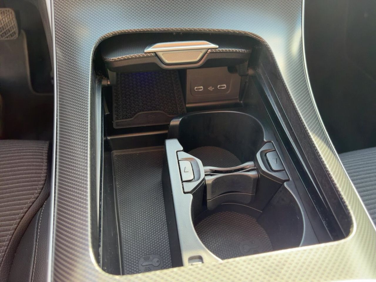 Mercedes-Benz C-Klasse – Bild 12
