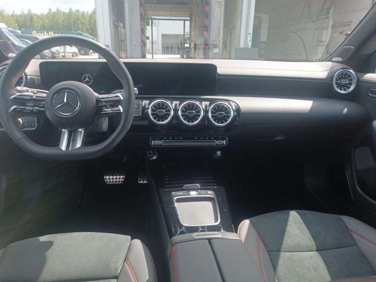 Mercedes-Benz CLA – Bild 11