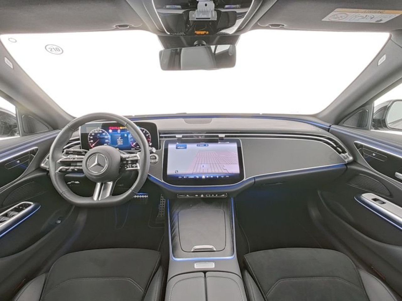 Mercedes-Benz E-Klasse – Bild 7