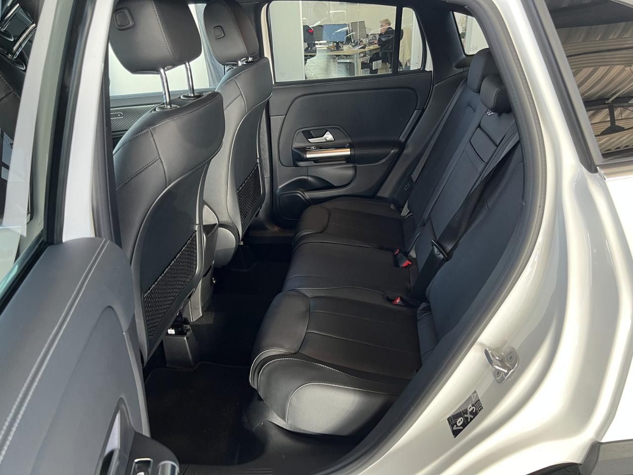 Fahrzeugbild 12 / 18