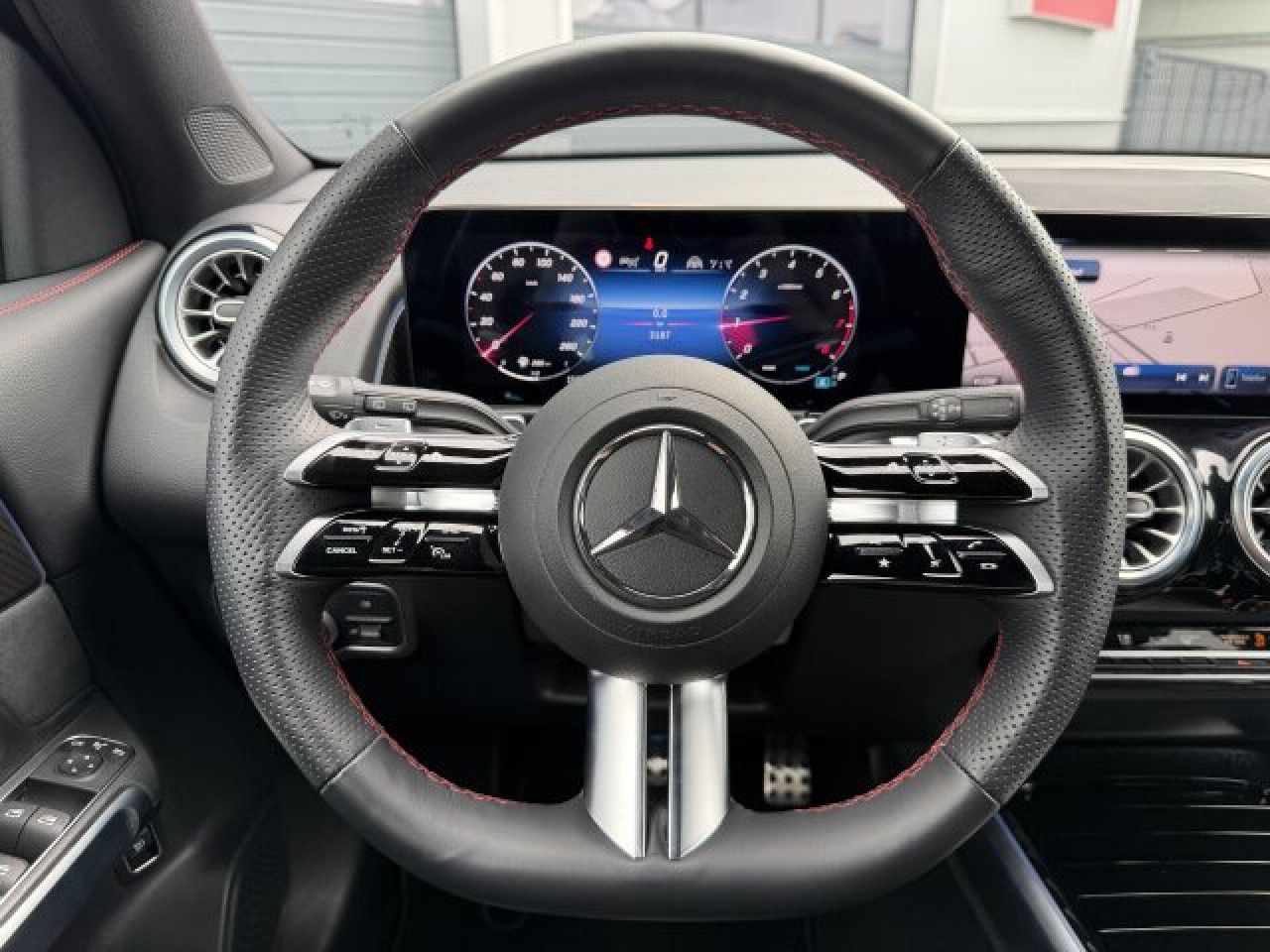 Fahrzeugbild 10 / 24