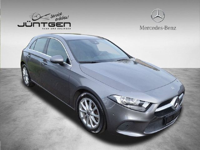 Mercedes-Benz A 220