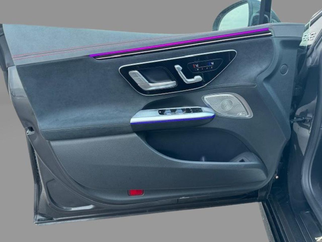 Photo du v&eacute;hicule 18 / 18