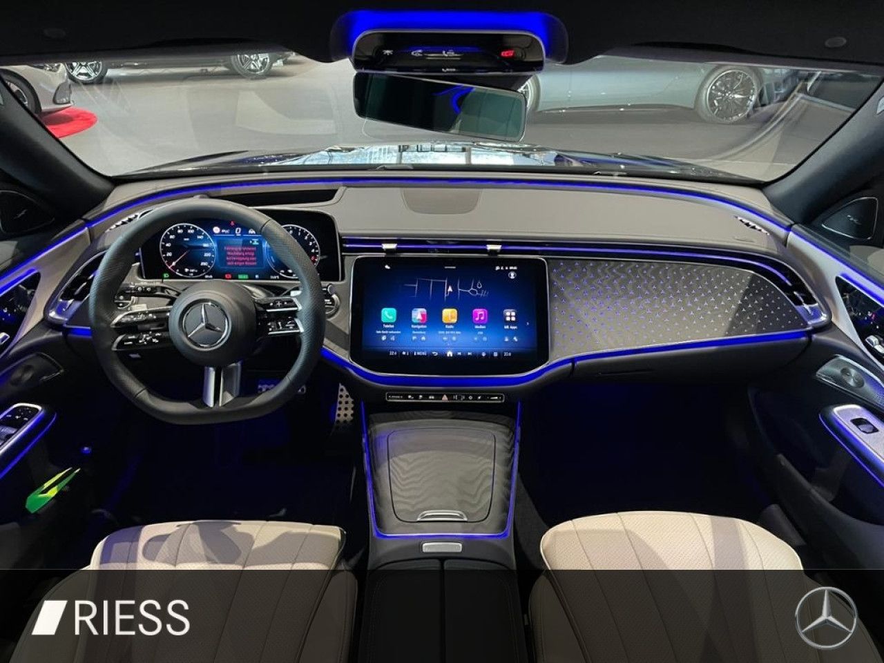 Mercedes-Benz E-Klasse – Bild 13