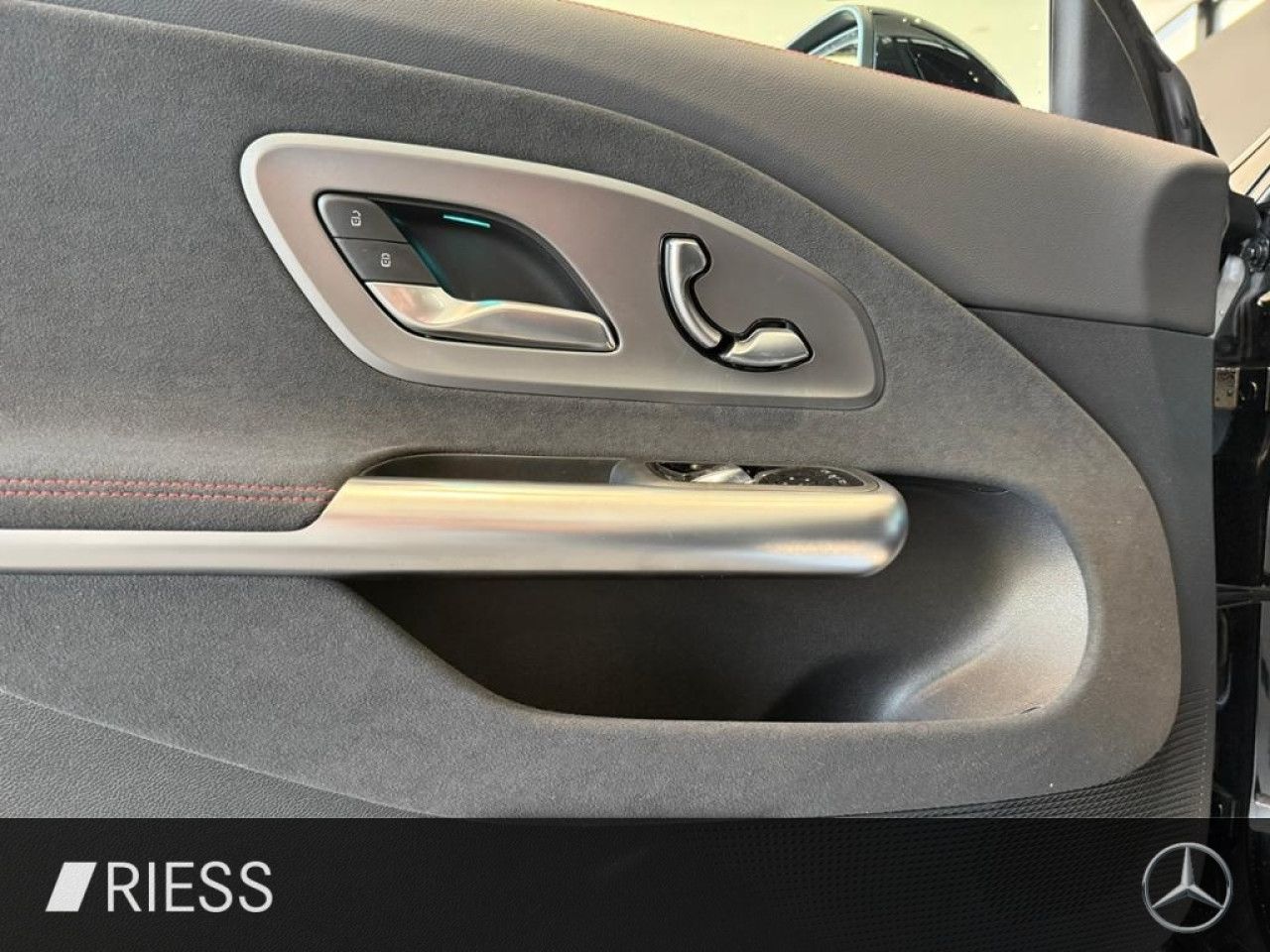 Mercedes-Benz CLA – Bild 3