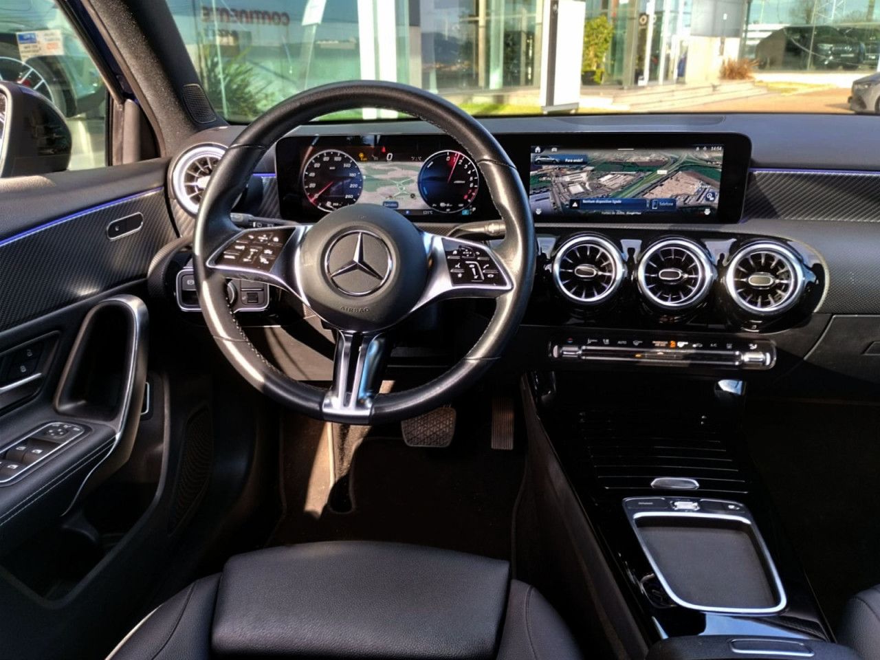 Imagem do ve&iacute;culo 3 / 11