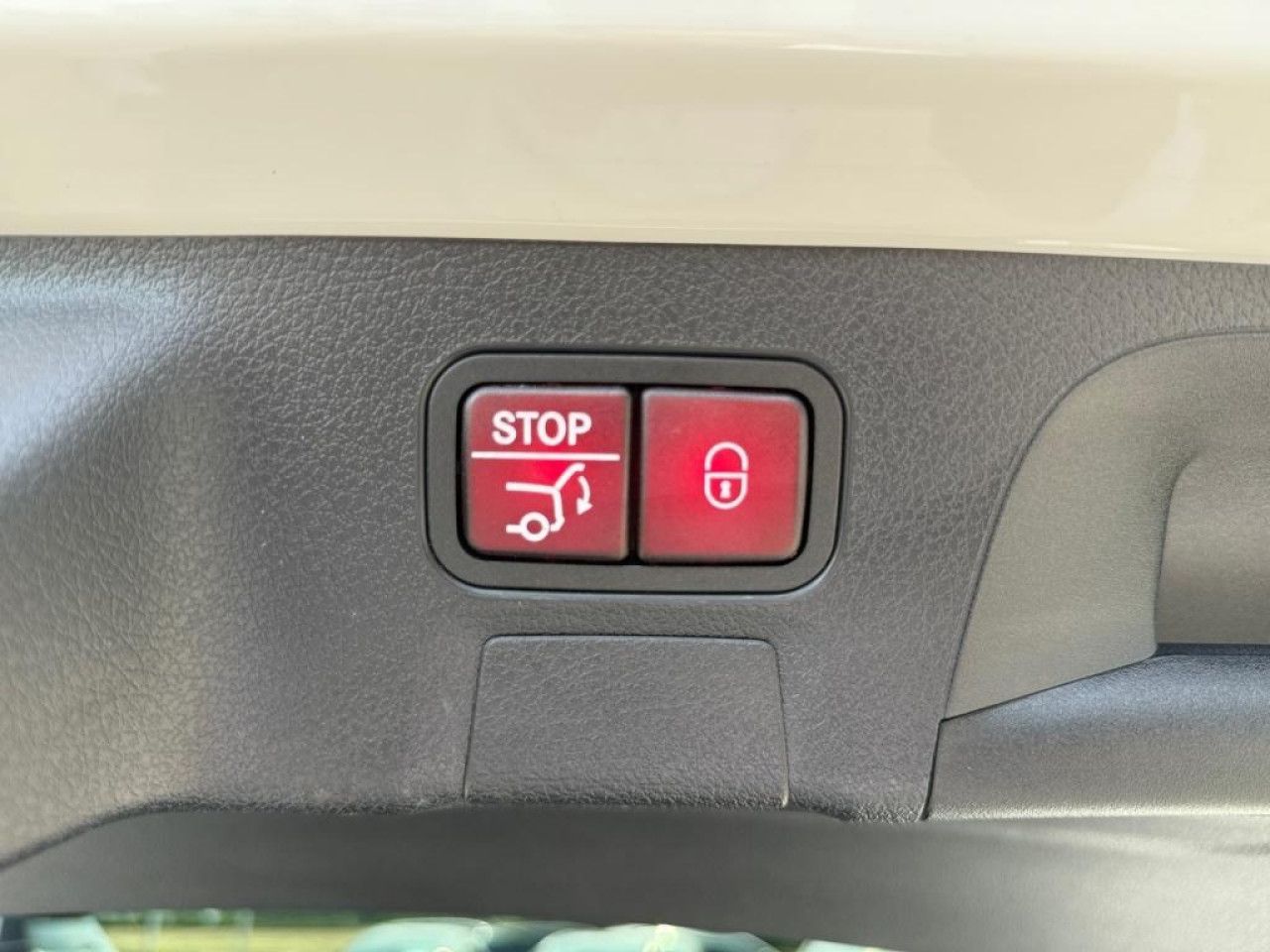 Fahrzeugbild 14 / 19