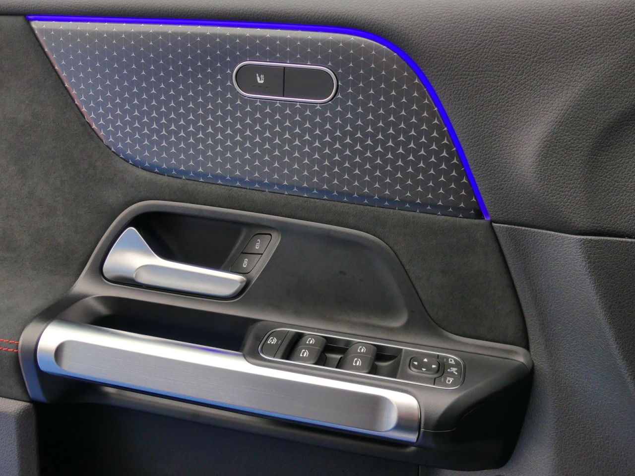 Mercedes-Benz EQB – Bild 15