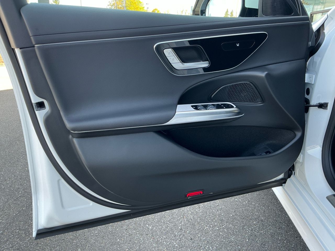 Mercedes-Benz E-Klasse – Bild 9
