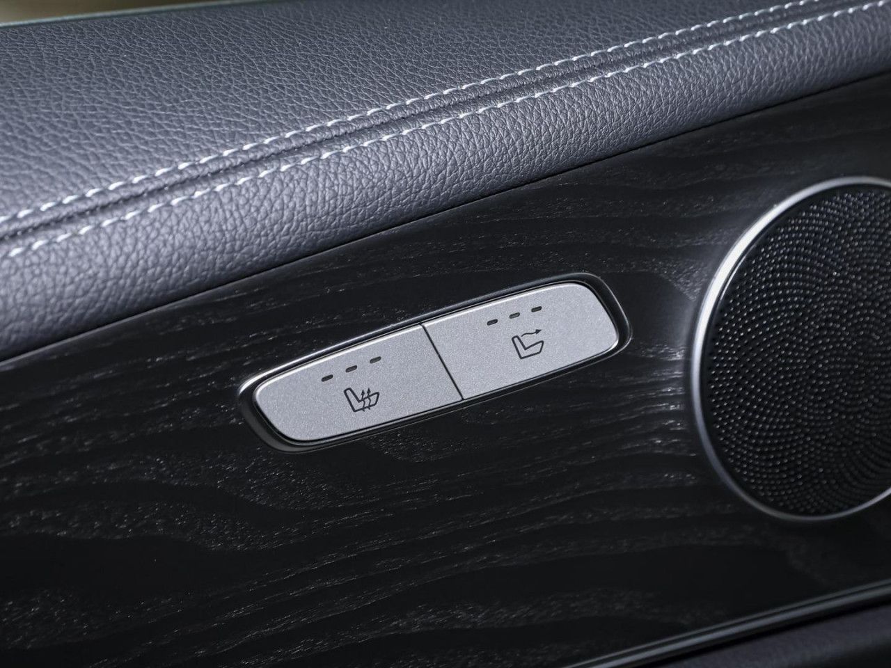 Mercedes-Benz E-Klasse – Bild 11