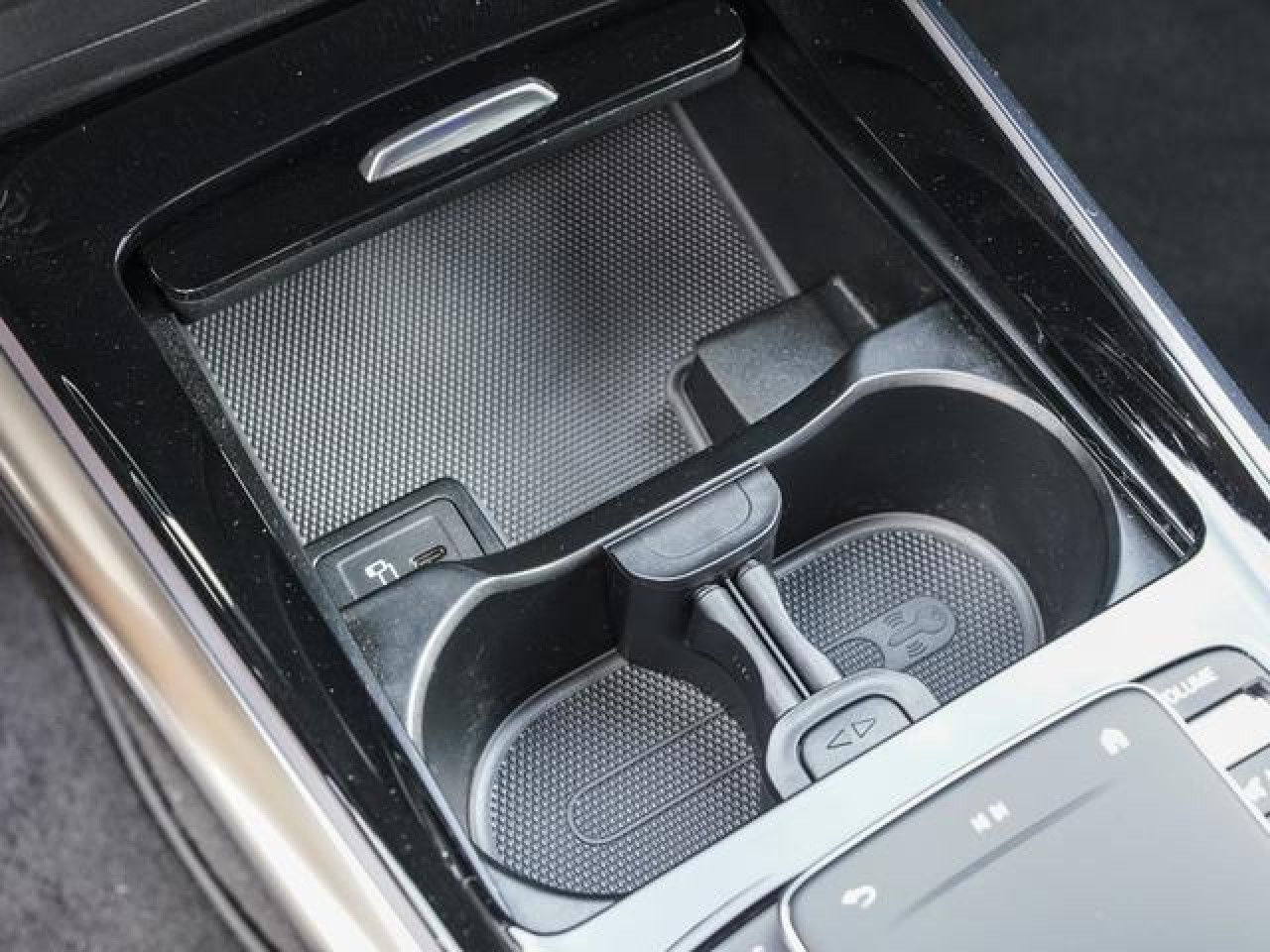 Fahrzeugbild 16 / 19