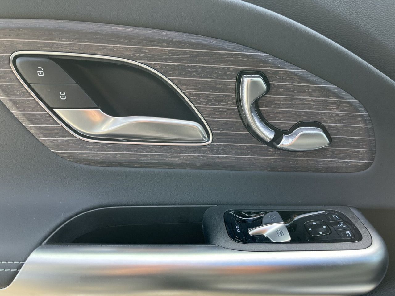 Fahrzeugbild 17 / 30