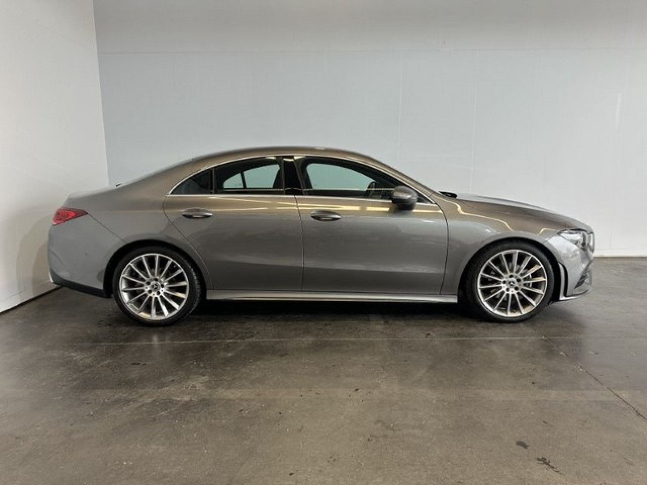 Imagem do ve&iacute;culo 6 / 19