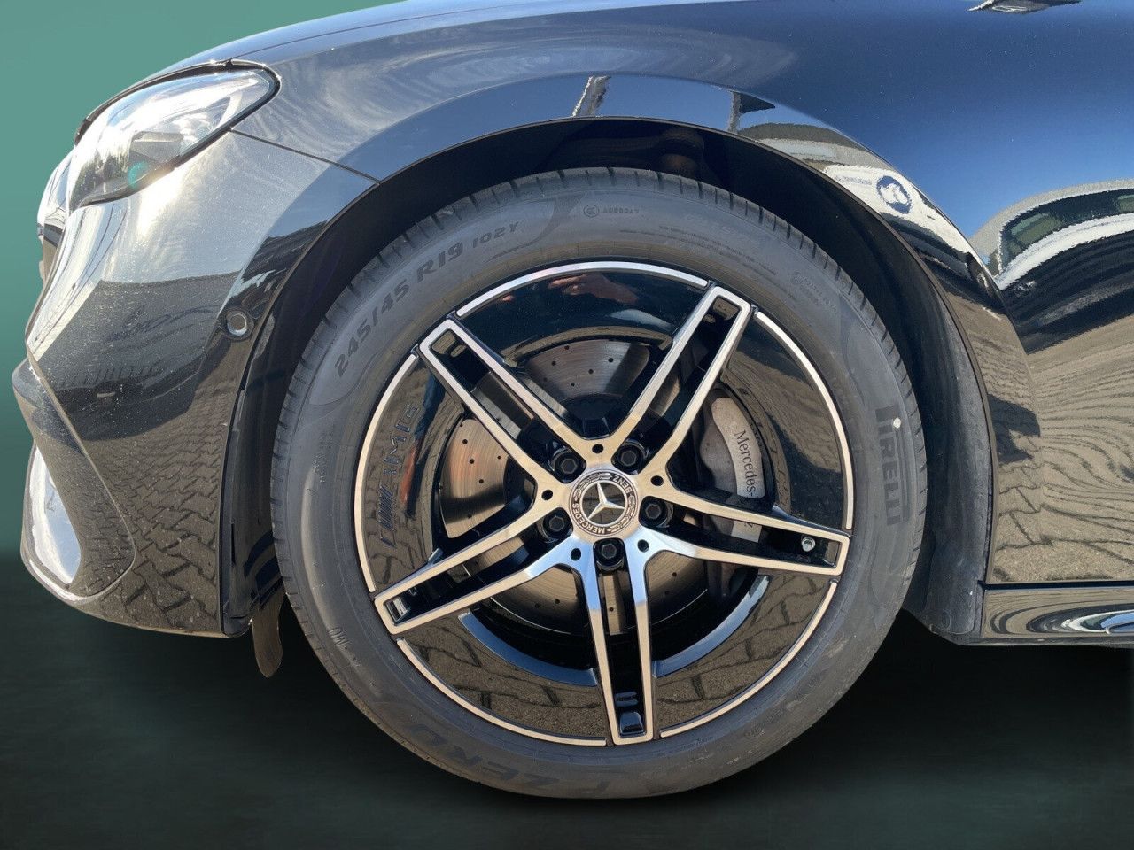 Mercedes-Benz E-Klasse – Bild 10