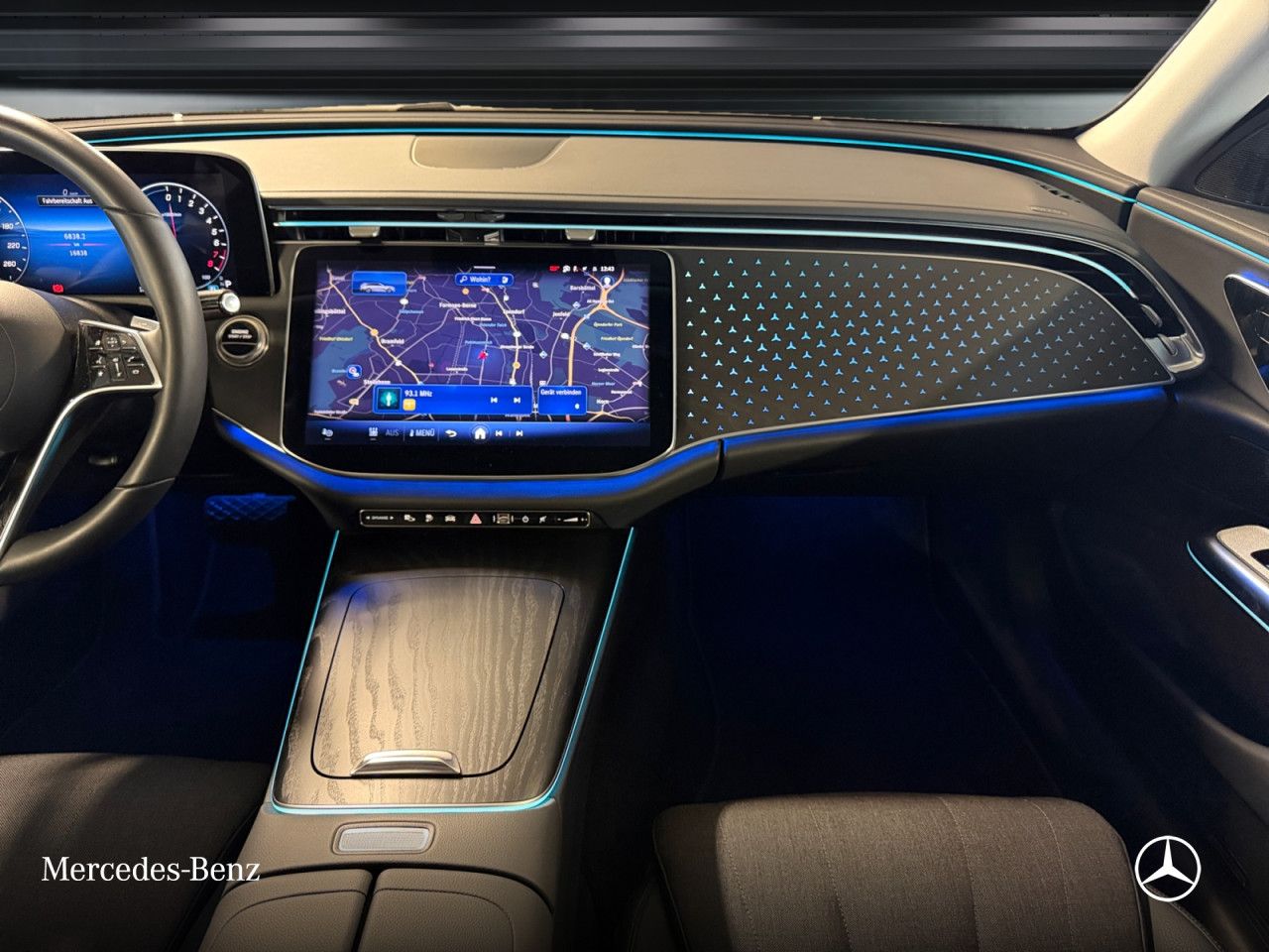 Mercedes-Benz E-Klasse – Bild 13