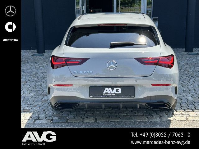 Mercedes-Benz CLA 200
