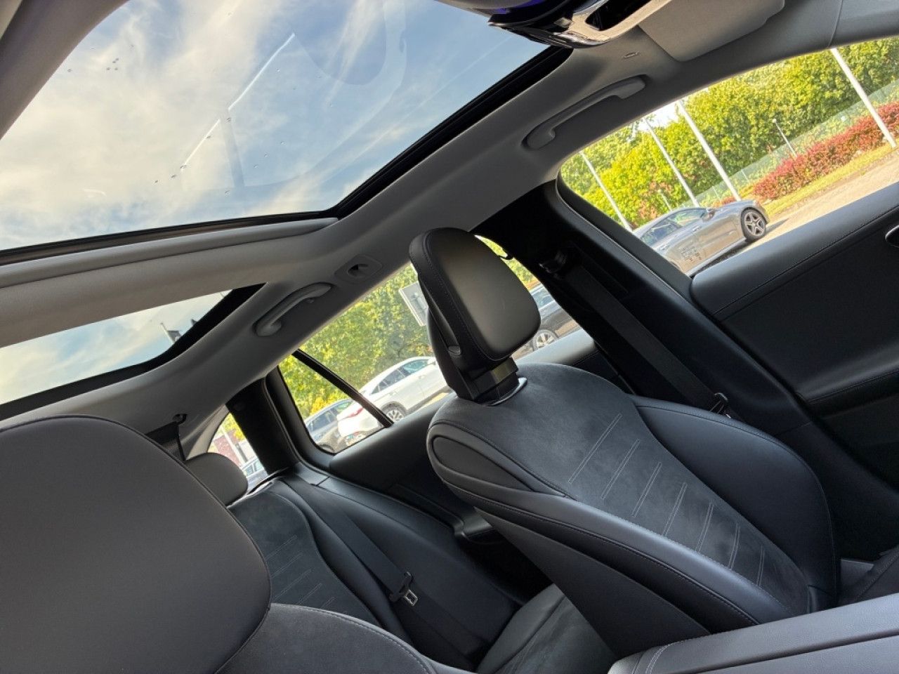 Mercedes-Benz C-Klasse – Bild 15