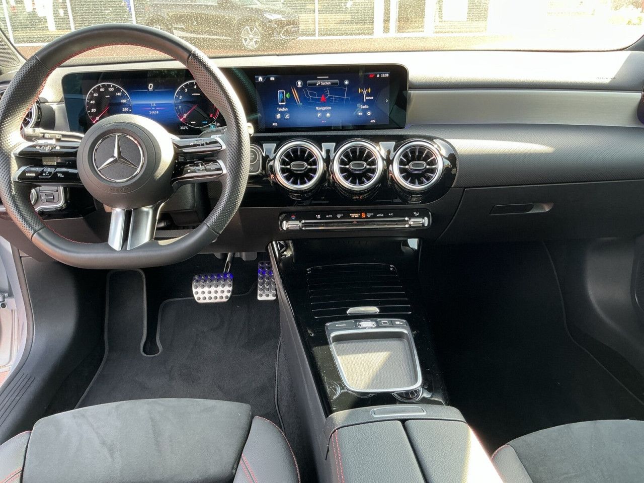 Mercedes-Benz A-Klasse – Bild 11