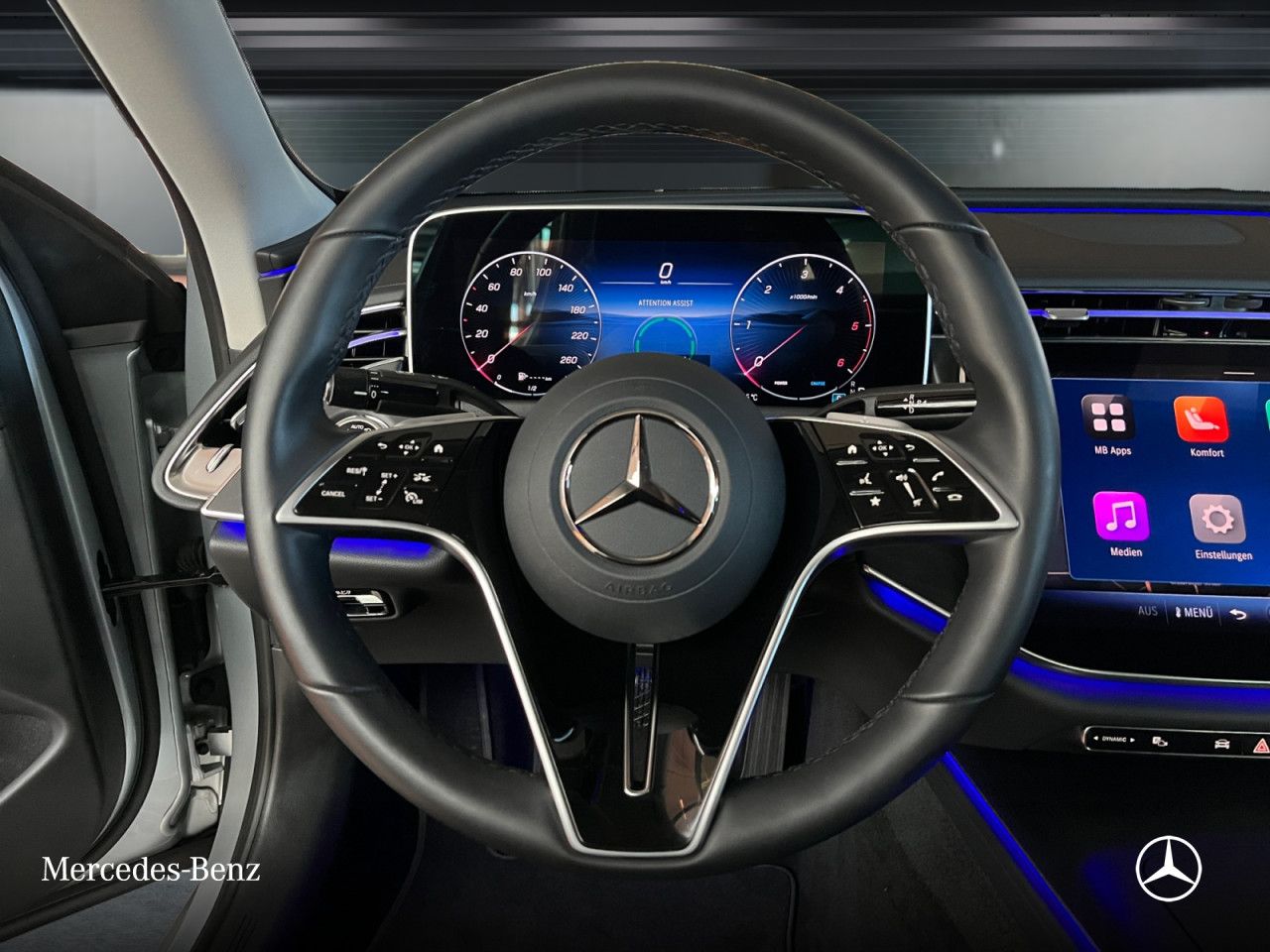 Mercedes-Benz E-Klasse – Bild 12