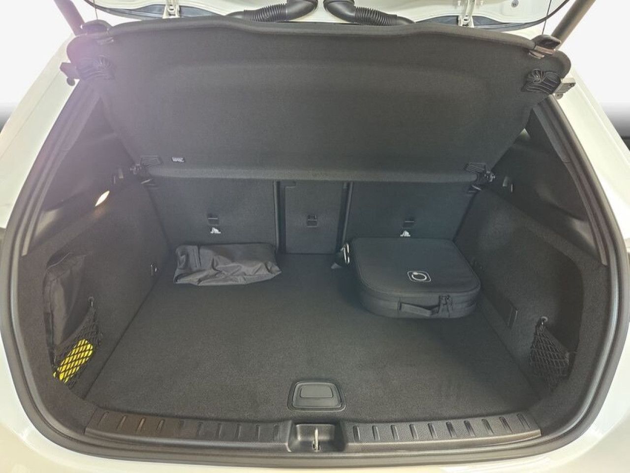 Mercedes-Benz EQA – Bild 9