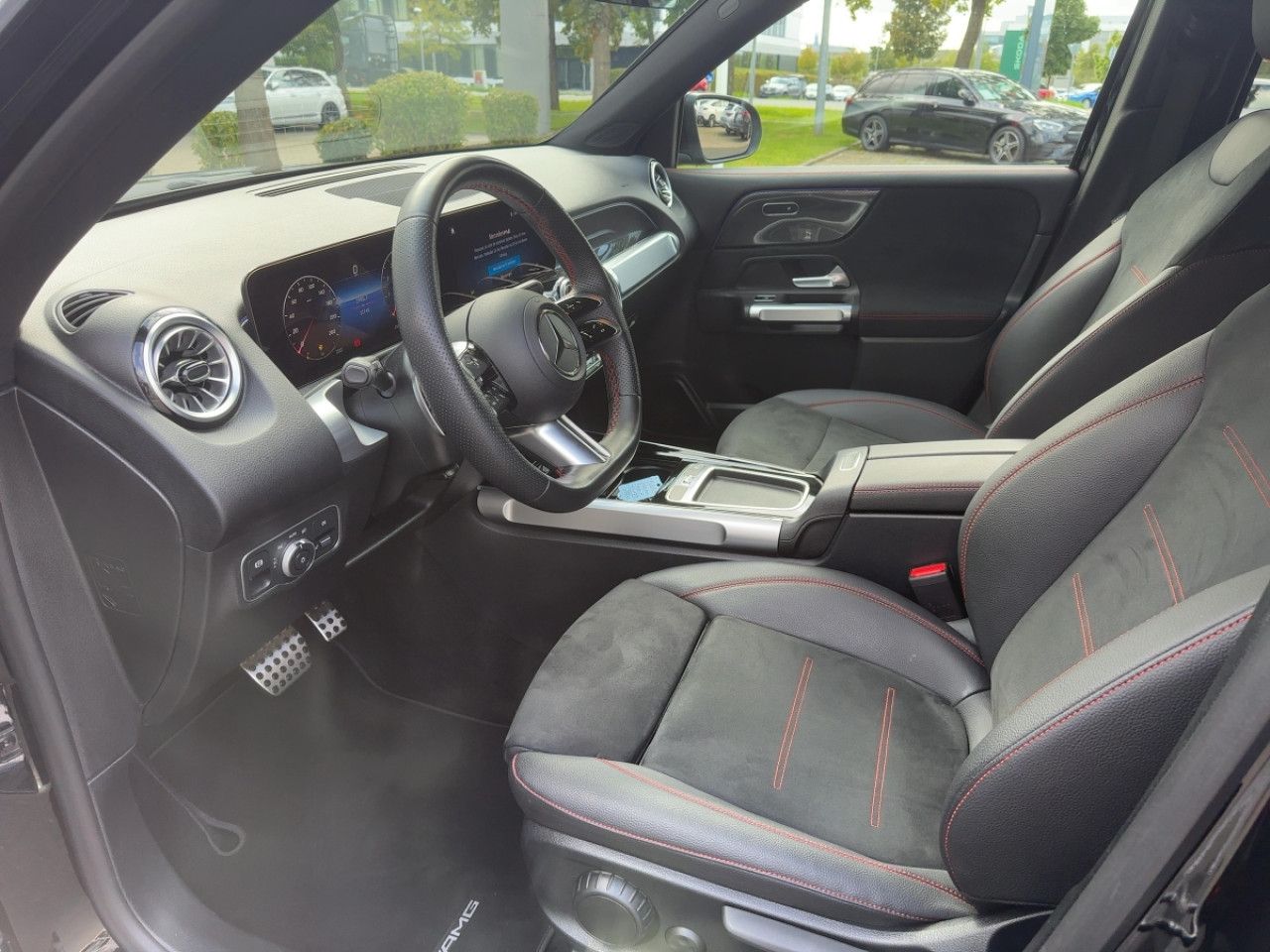 Mercedes-Benz GLB – Bild 12