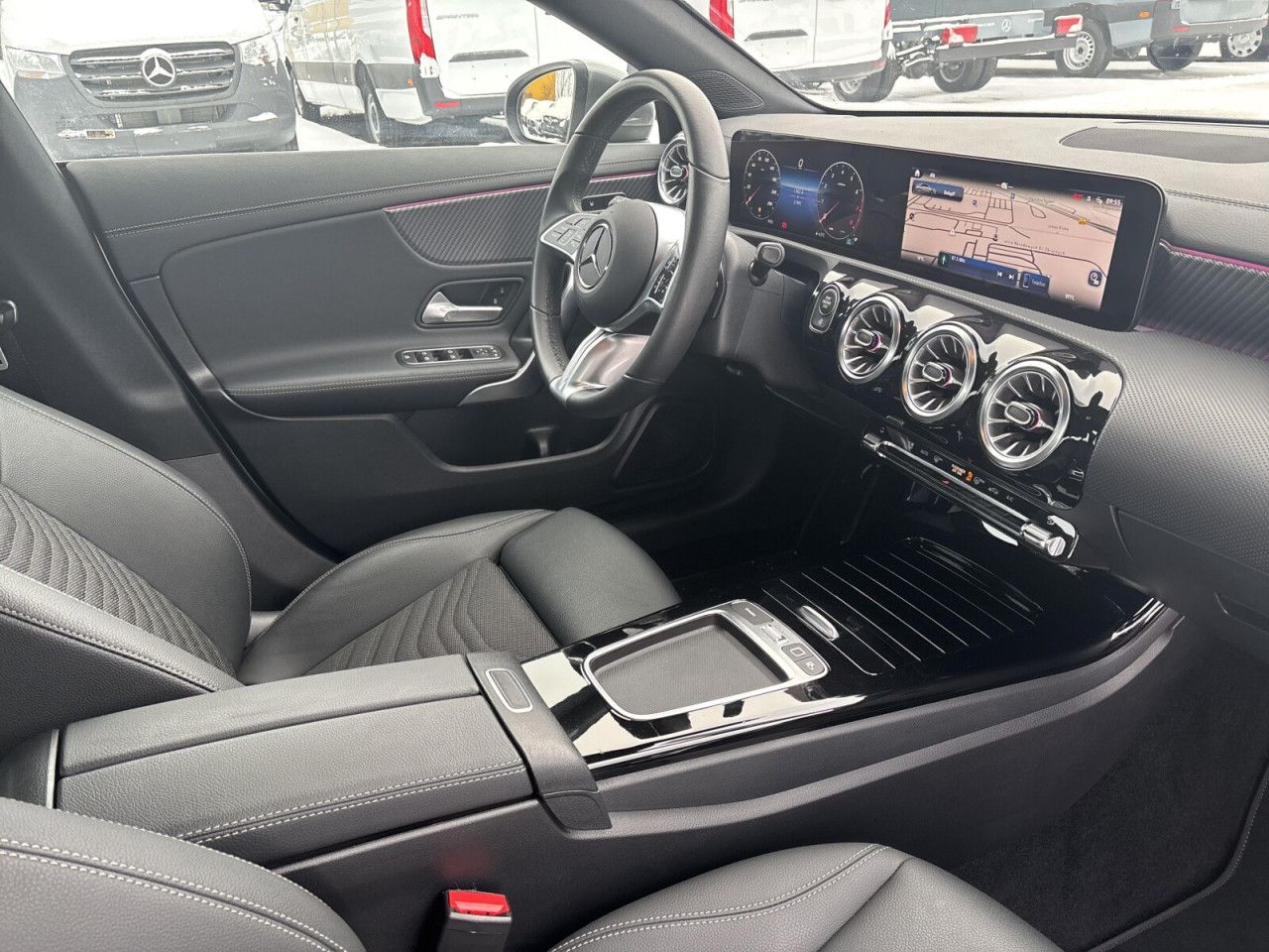 Zdjęcie pojazdu 7 / 8