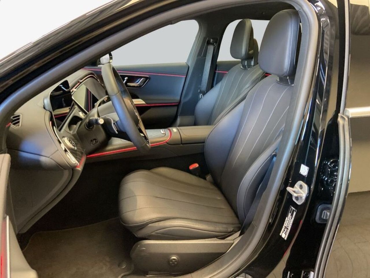 Mercedes-Benz E-Klasse – Bild 10
