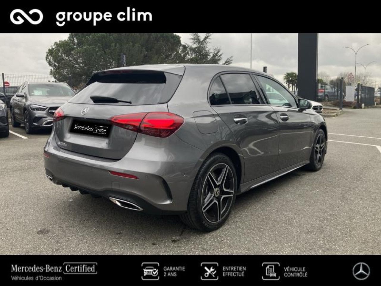 Photo du v&eacute;hicule 4 / 18