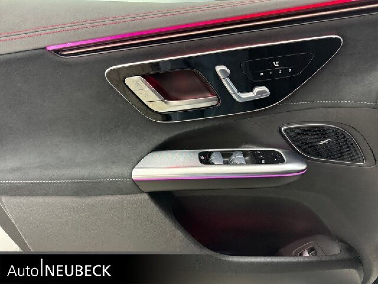 Mercedes-Benz EQE SUV – Bild 11