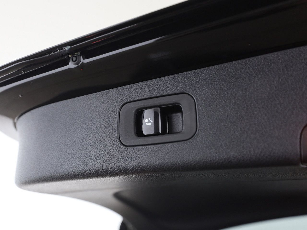 Mercedes-Benz E-Klasse – Bild 24