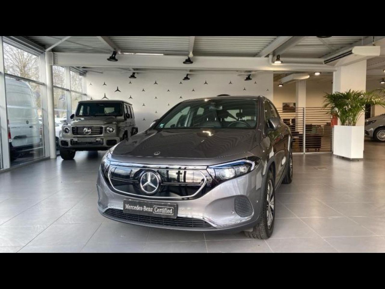 Photo du v&eacute;hicule 1 / 18