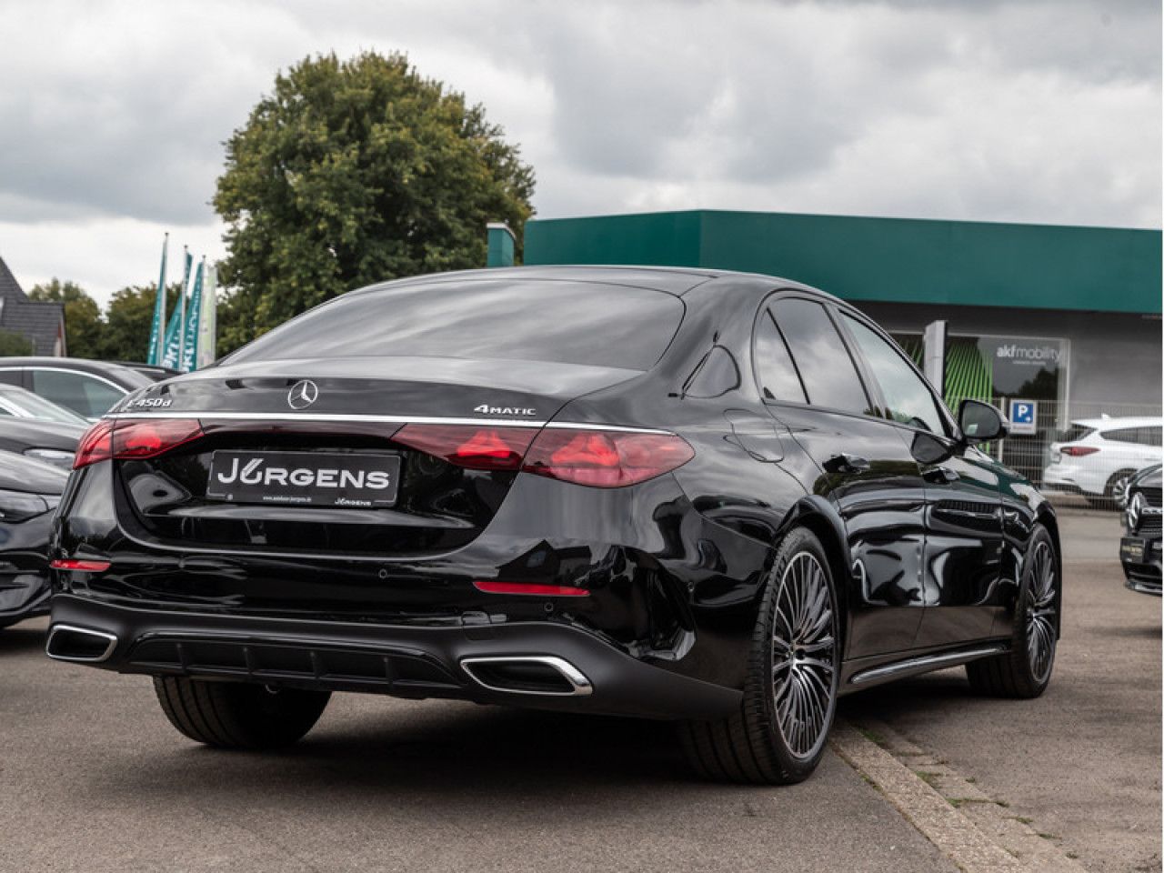 Mercedes-Benz E-Klasse – Bild 3