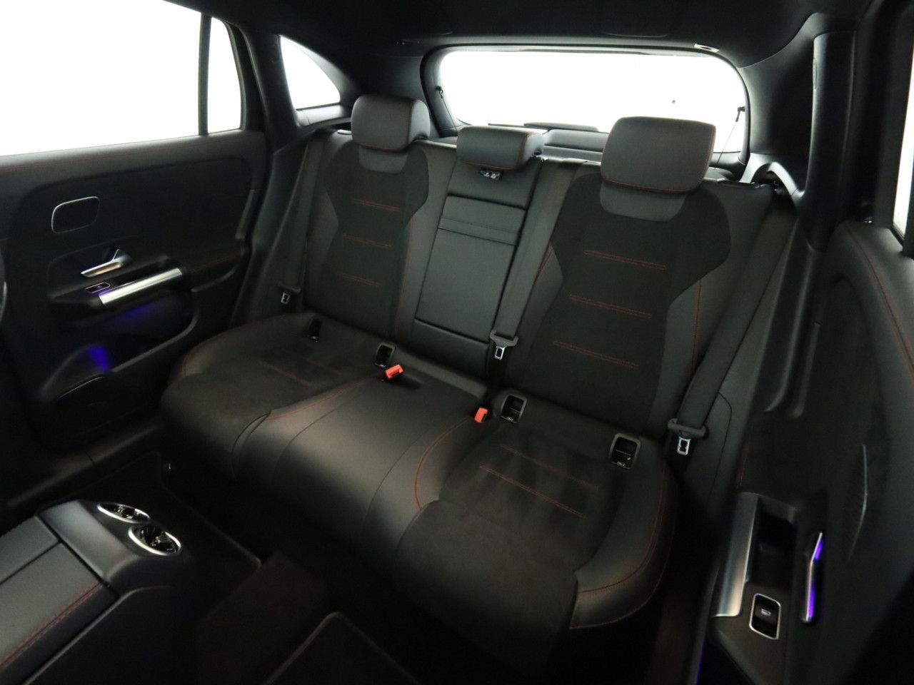 Fahrzeugbild 18 / 29