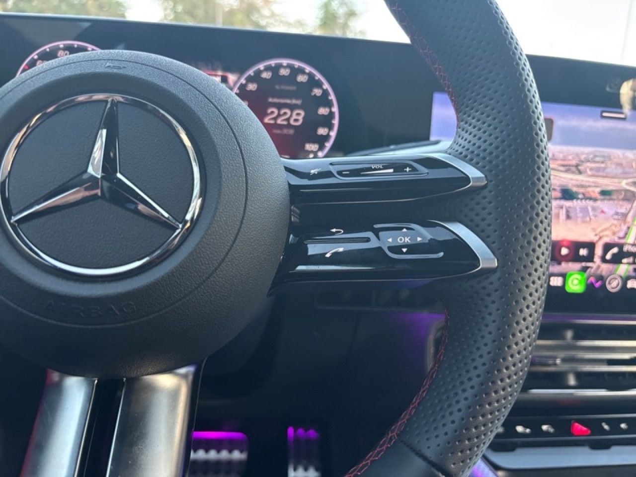 Photo du v&eacute;hicule 12 / 18