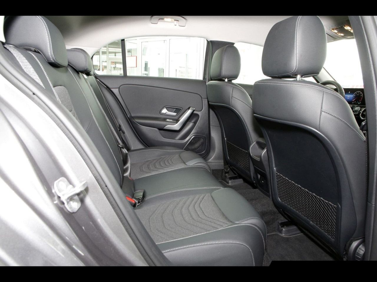 Mercedes-Benz A-Klasse – Bild 9