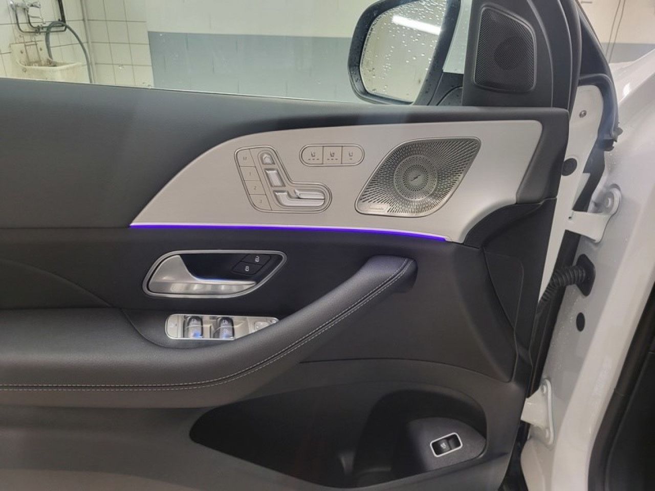 Photo du v&eacute;hicule 15 / 17