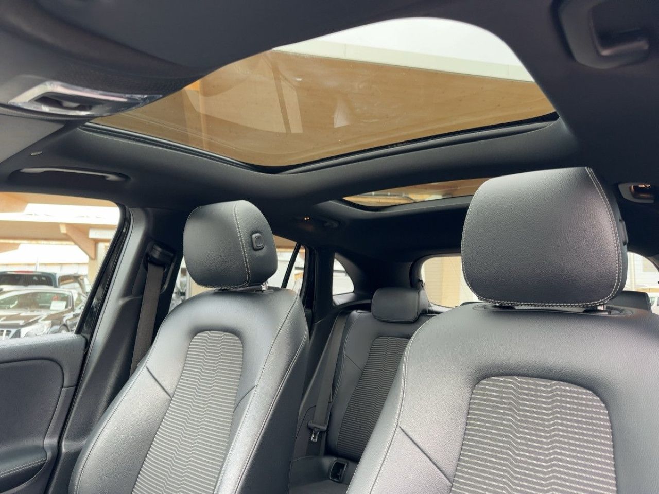 Fahrzeugbild 15 / 17