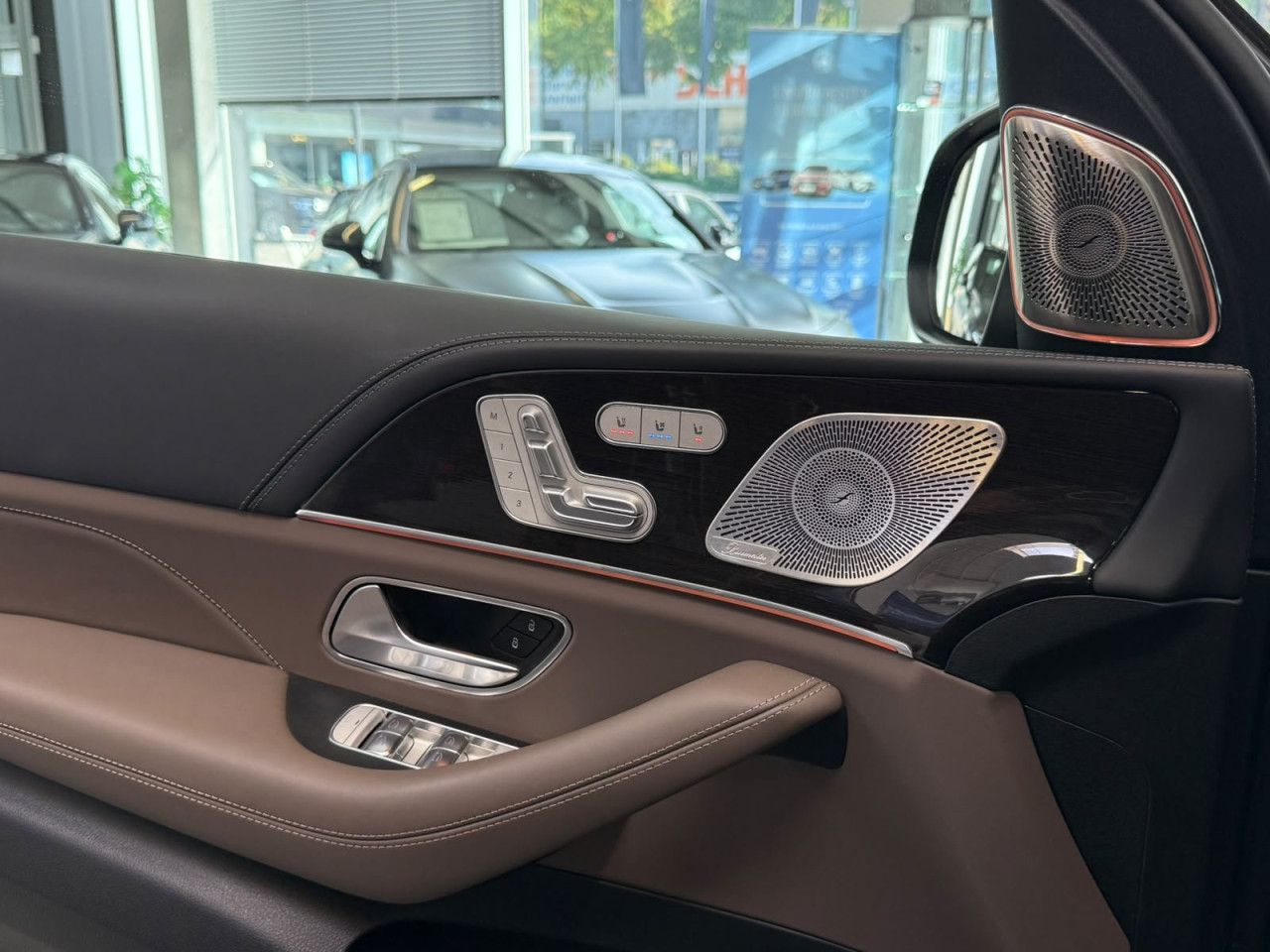 Mercedes-Benz GLS – Bild 16