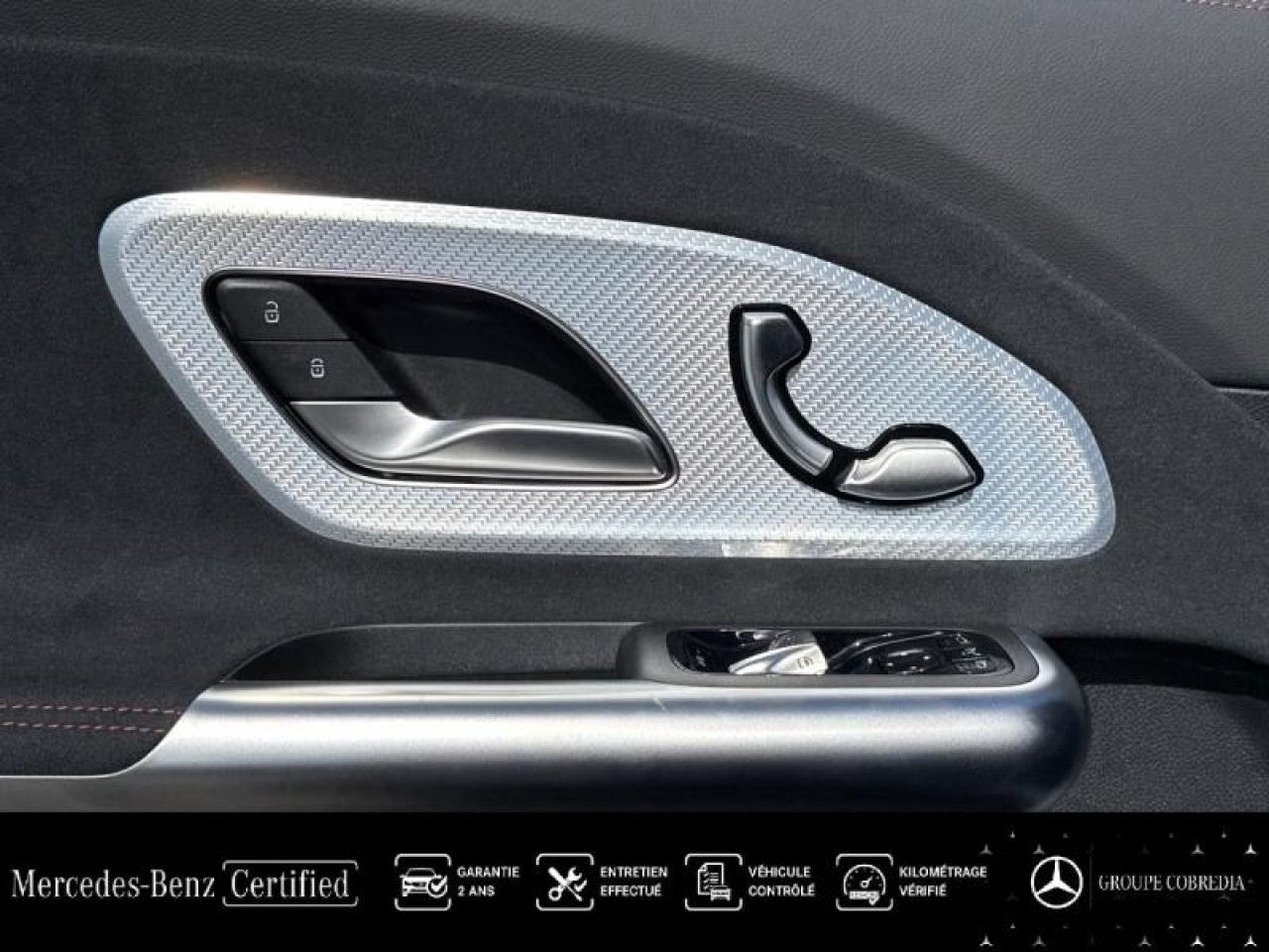 Photo du v&eacute;hicule 18 / 18