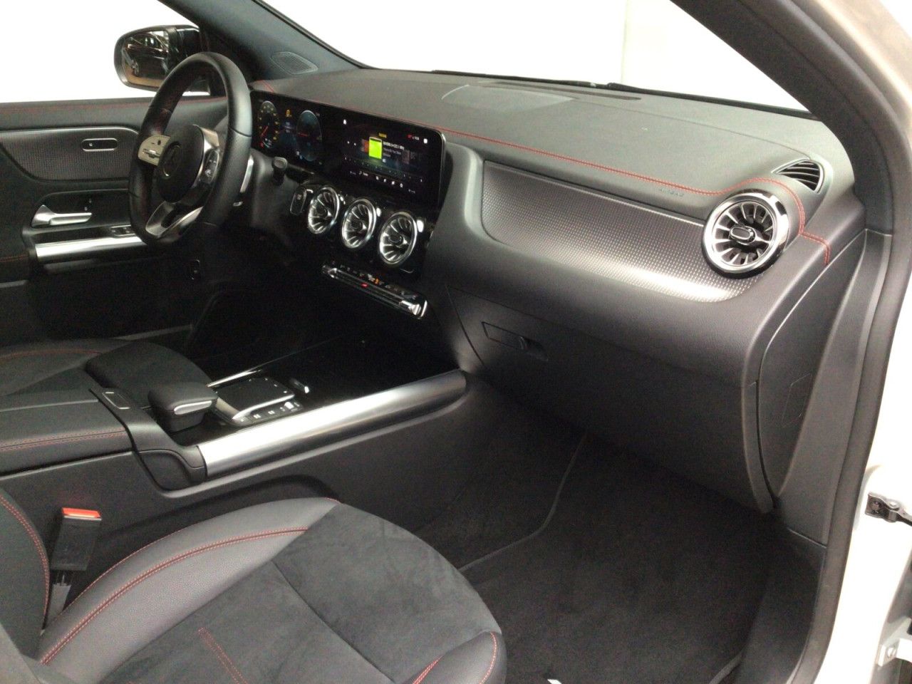 Fahrzeugbild 12 / 16