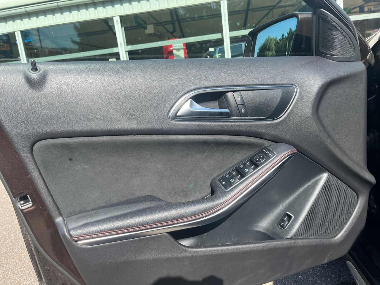 Fahrzeugbild 15 / 15