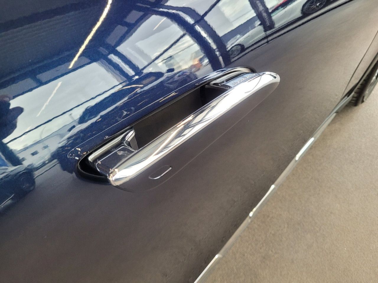 Mercedes-Benz E-Klasse – Bild 6