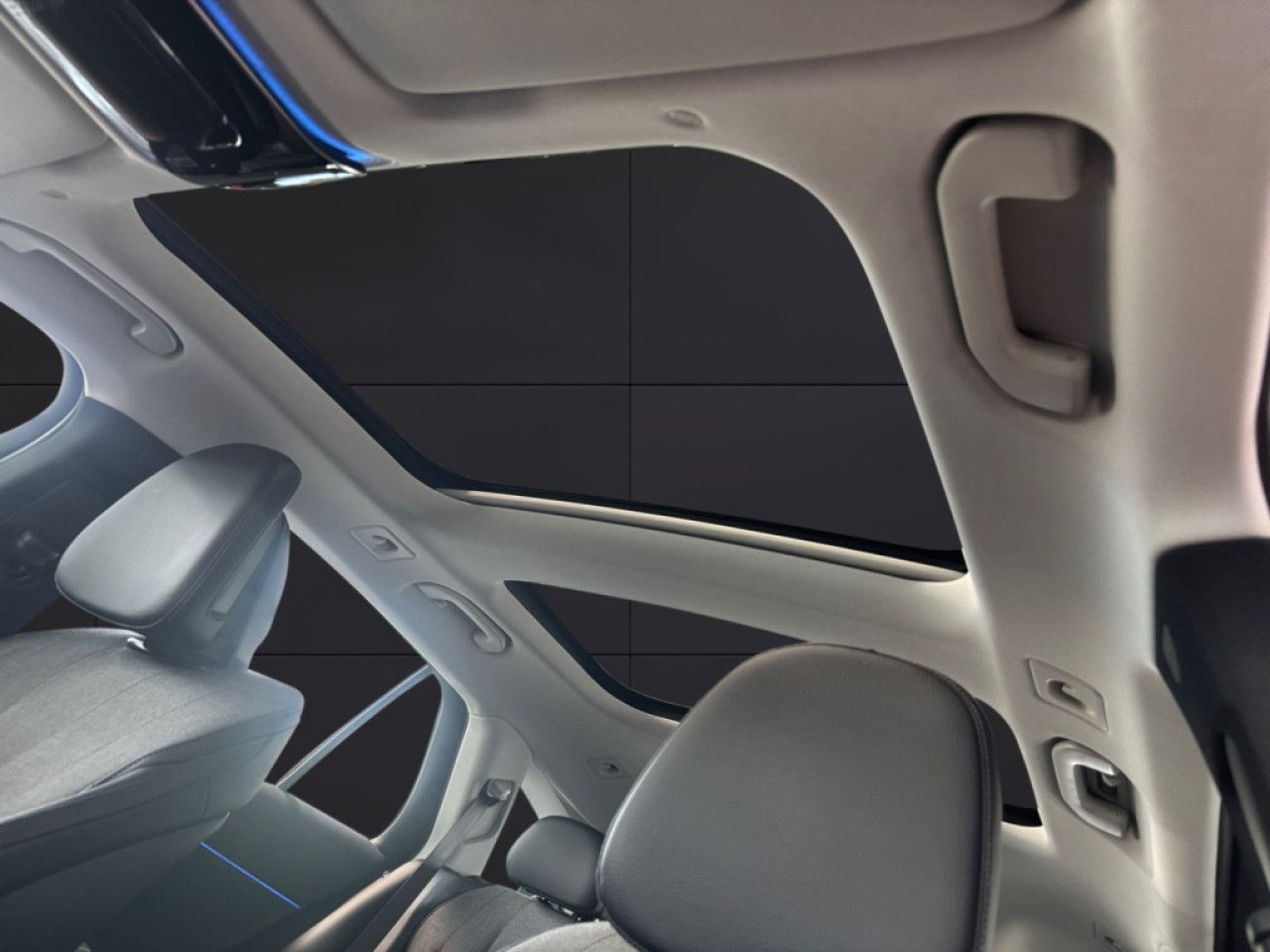 Mercedes-Benz E-Klasse – Bild 14