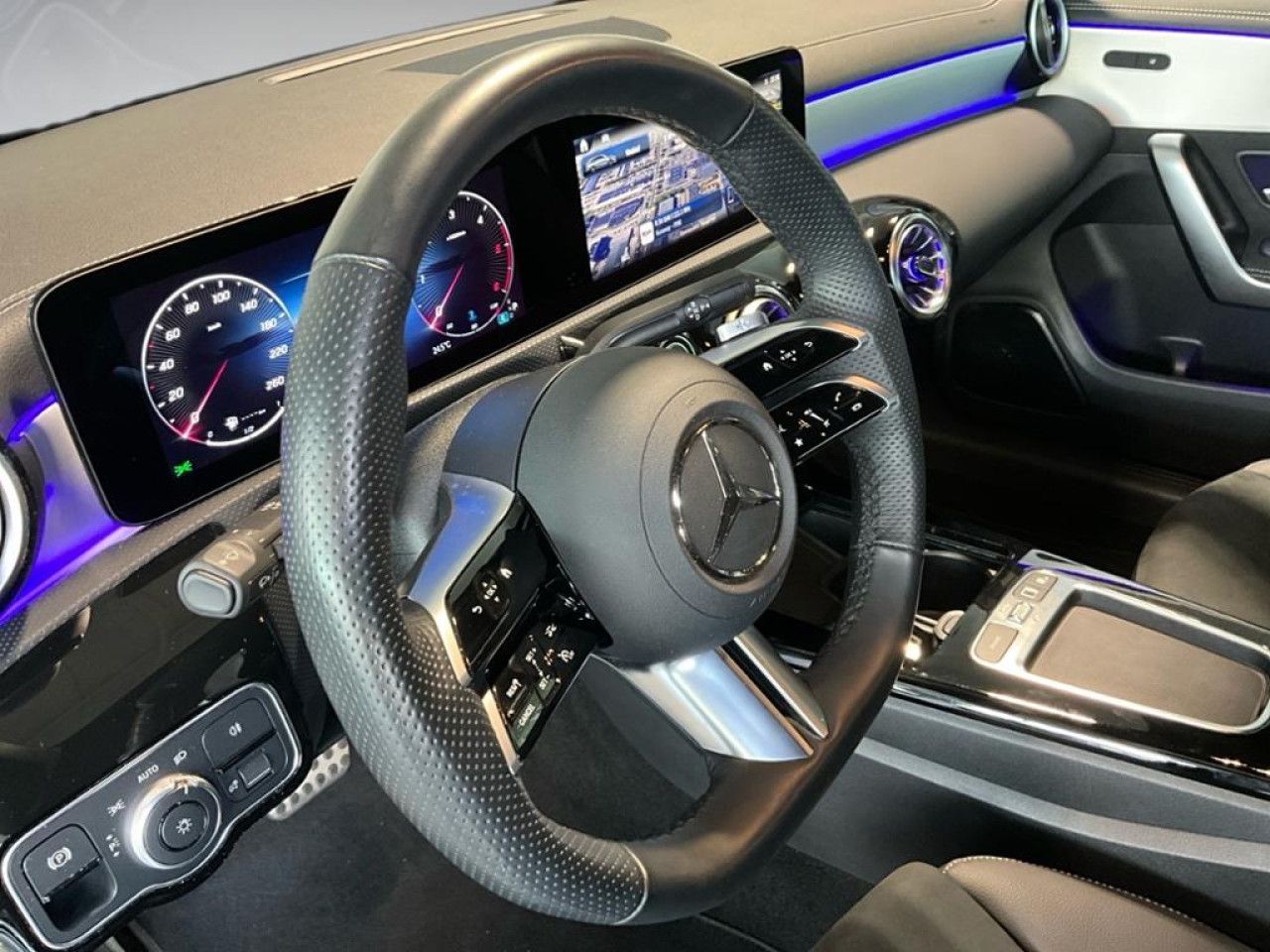 Mercedes-Benz CLA – Bild 5