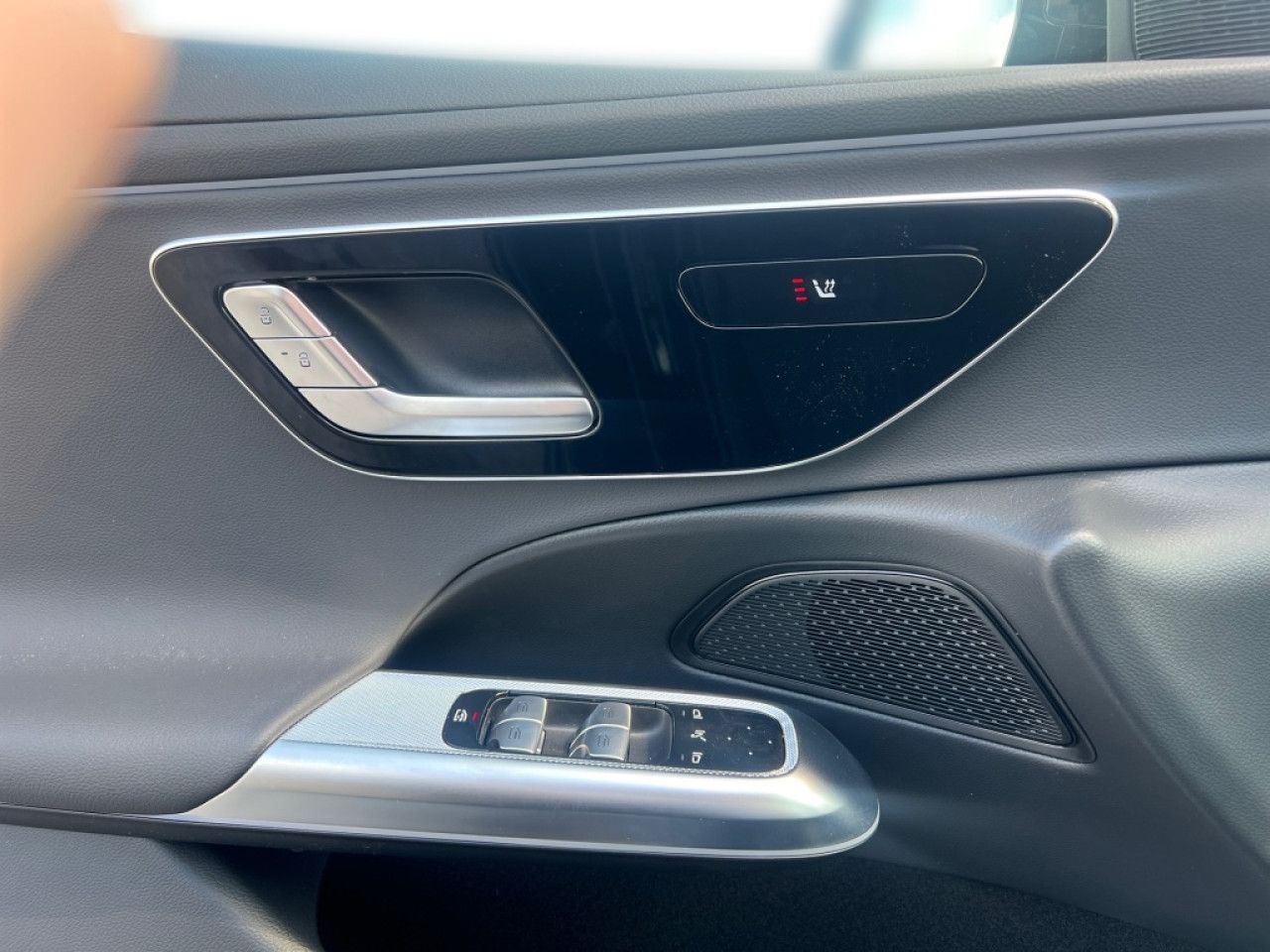 Mercedes-Benz E-Klasse – Bild 14