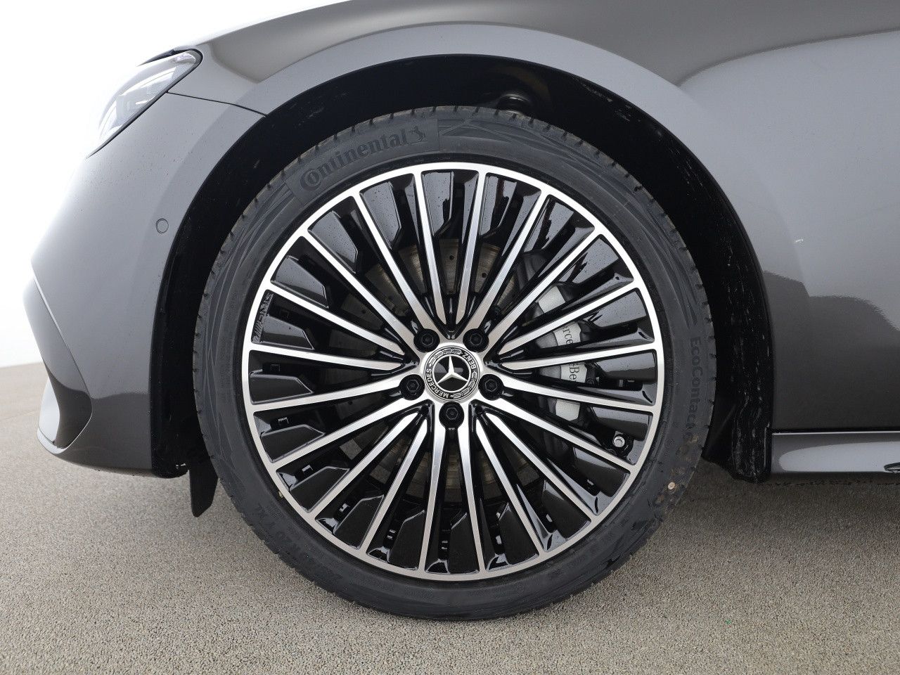 Mercedes-Benz E-Klasse – Bild 16